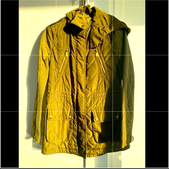 BCBG military green jacket - brand new never worn - Picture 1 of 3